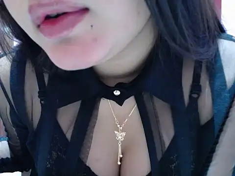 Snapshot of taisina chatting on 01/13/26, 02:33 taisina online show from 01/13/26, 02:33