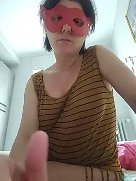 Vagabondainnamorata online show from 06/07/26, 03:38