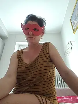 Vagabondainnamorata online show from 06/25/26, 01:59