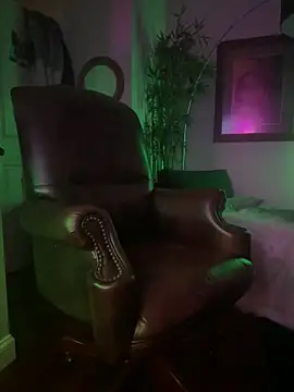 Snapshot of Bignc chatting on 09/21/25, 03:08 Bignc online show from 09/21/25, 03:08