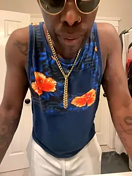 Snapshot of Bignc chatting on 11/20/25, 10:53 Bignc online show from 11/20/25, 10:53