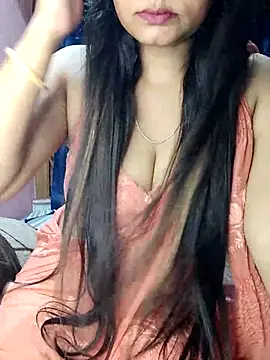 Snapshot of SANIYA-89 chatting on 04/18/26, 10:10 SANIYA-89 online show from 04/18/26, 10:10