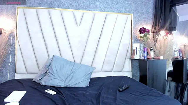 Madison-Diaz online show from 02/14/25, 12:25