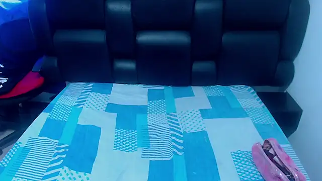 XxMiaSexxyHotxX online show from 10/15/25, 02:39