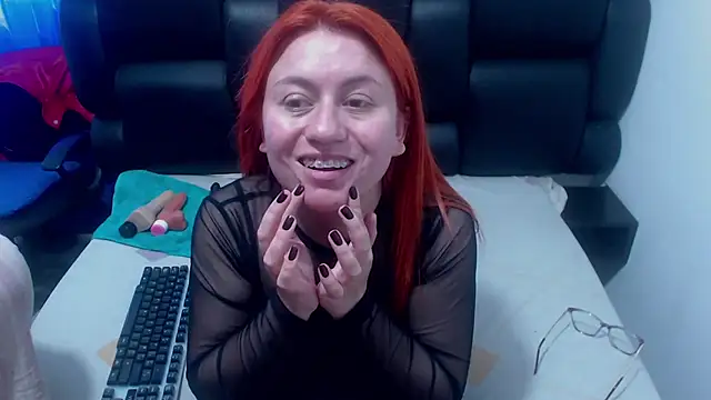 XxMiaSexxyHotxX online show from 11/08/25, 02:28