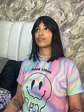 LollaByer online show from 02/25/25, 11:22