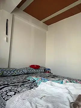 LollaByer online show from 03/19/25, 09:05