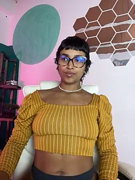 LollaByer online show from 10/11/25, 10:52