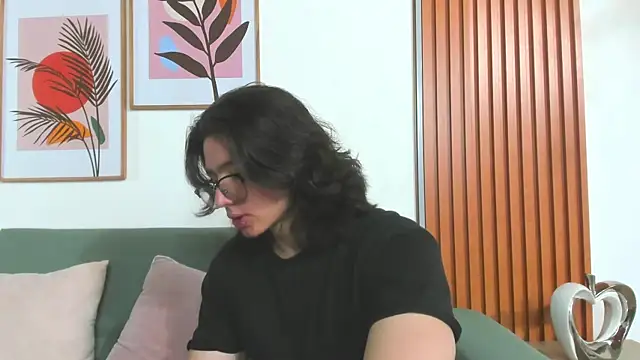 Snapshot of AngelBennet_ chatting on 01/18/25, 02:36 AngelBennet online show from 01/18/25, 02:36