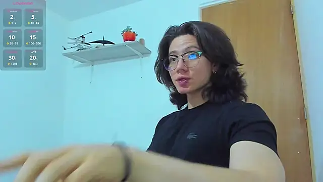 Snapshot of AngelBennet_ chatting on 02/05/25, 03:13 AngelBennet online show from 02/05/25, 03:13