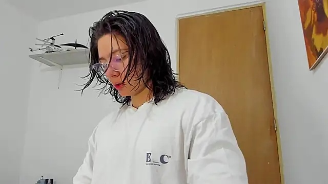 Snapshot of AngelBennet_ chatting on 02/09/25, 03:00 AngelBennet online show from 02/09/25, 03:00