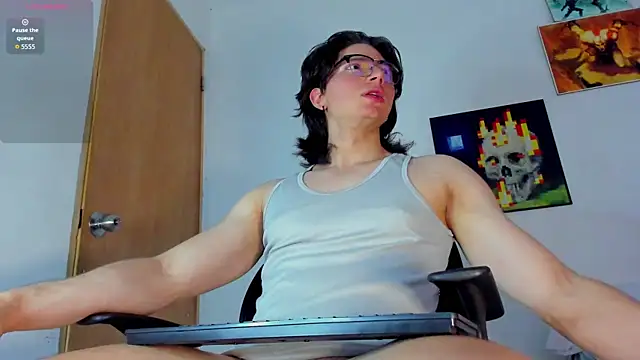 Snapshot of AngelBennet_ chatting on 11/02/25, 10:23 AngelBennet online show from 11/02/25, 10:23