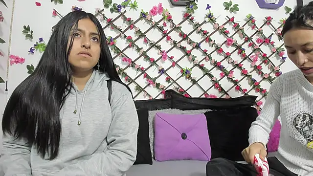 thedream girls online show from 02/17/25, 11:34