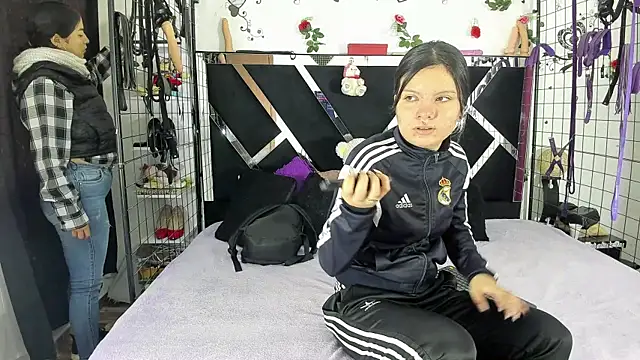 thedream girls online show from 12/04/25, 12:14