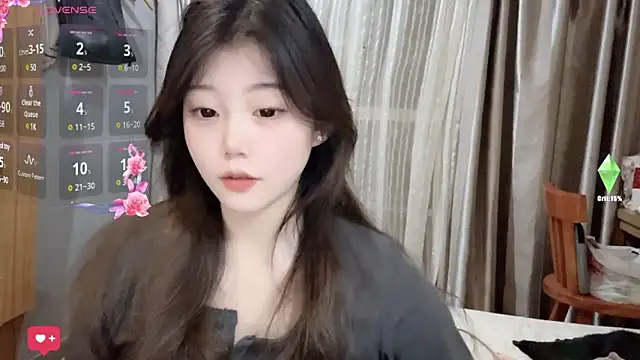 yangyang-1115 online show from 02/11/25, 09:03