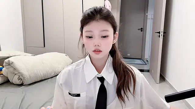 yangyang-1115 online show from 10/03/25, 03:53