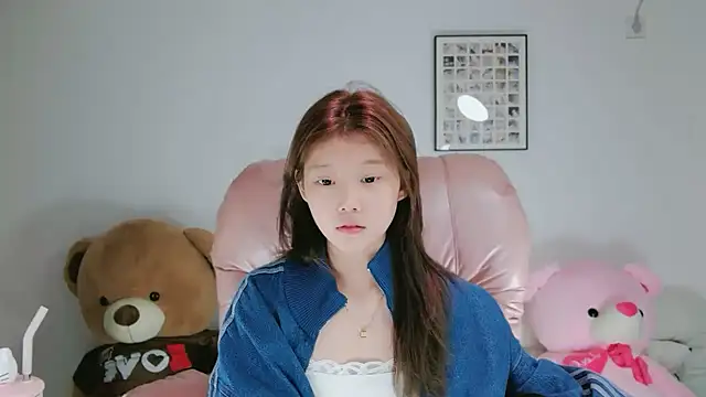 yangyang-1115 online show from 04/28/26, 11:48