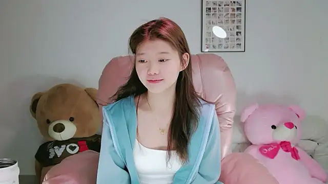 yangyang-1115 online show from 04/29/26, 04:38