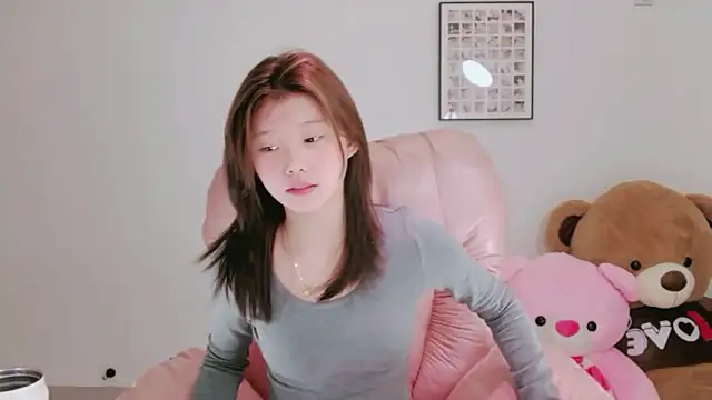 yangyang-1115 online show from 05/05/26, 04:31