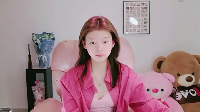 yangyang-1115 online show from 05/06/26, 04:41
