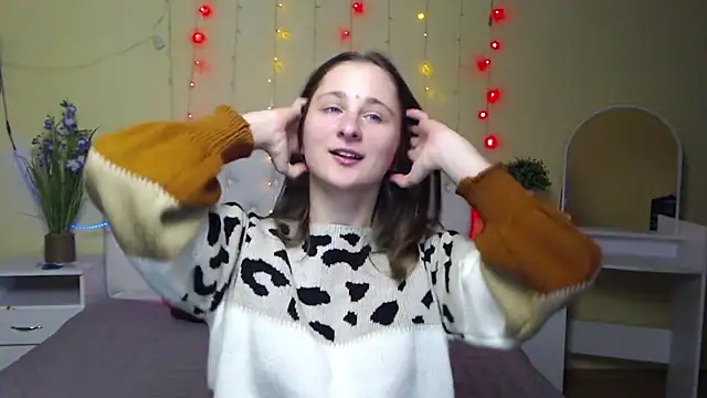 MichelLeee online show from 01/14/25, 12:14