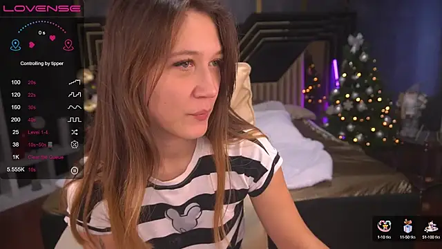 DreamyLinaa online show from 01/04/25, 05:58