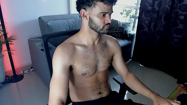 andrewChris  online show from 02/11/25, 05:18