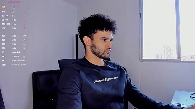 andrewChris  online show from 10/29/25, 08:32