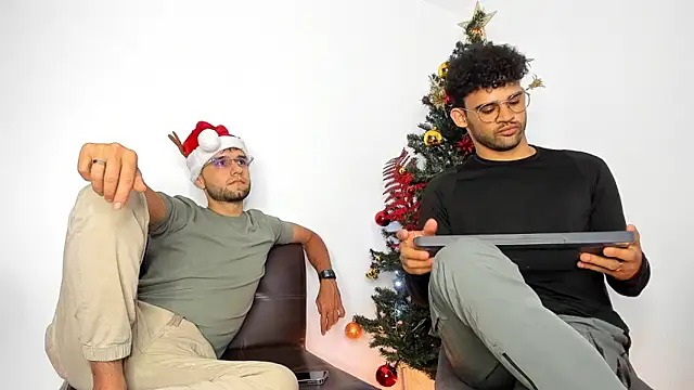 andrewChris  online show from 11/30/25, 12:36