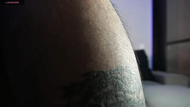 DimitriSullivan  online show from 01/03/25, 10:20