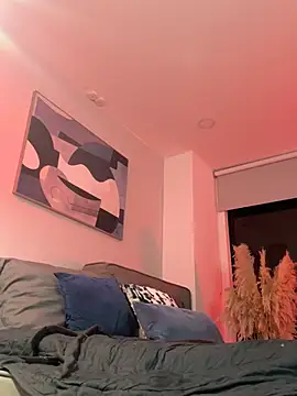 DimitriSullivan  online show from 02/14/25, 06:56