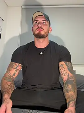 DimitriSullivan  online show from 05/05/26, 03:58