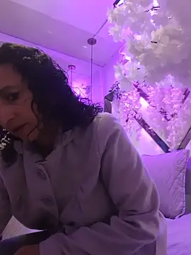 Snapshot of AriannaRussell_ chatting on 06/12/26, 12:26 AriannaRussell online show from 06/12/26, 12:26