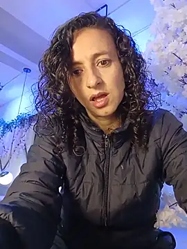 Snapshot of AriannaRussell_ chatting on 06/13/26, 12:25 AriannaRussell online show from 06/13/26, 12:25