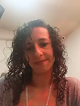 Snapshot of AriannaRussell_ chatting on 07/26/26, 12:56 AriannaRussell online show from 07/26/26, 12:56