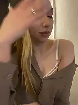 Snapshot of TaylorDavids chatting on 01/24/25, 07:28 TaylorDavids online show from 01/24/25, 07:28