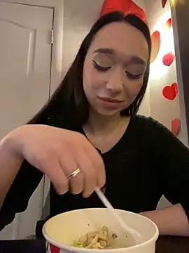 Snapshot of TaylorDavids chatting on 03/02/25, 07:45 TaylorDavids online show from 03/02/25, 07:45