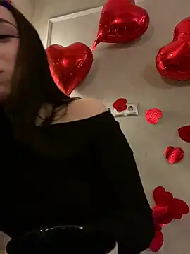 Snapshot of TaylorDavids chatting on 03/20/25, 10:29 TaylorDavids online show from 03/20/25, 10:29