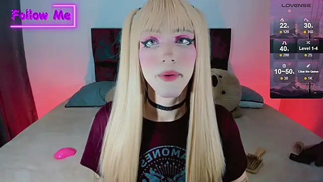 Snapshot of Kirmyy_ chatting on 12/12/24, 09:37 Kirmyy online show from 12/12/24, 09:37