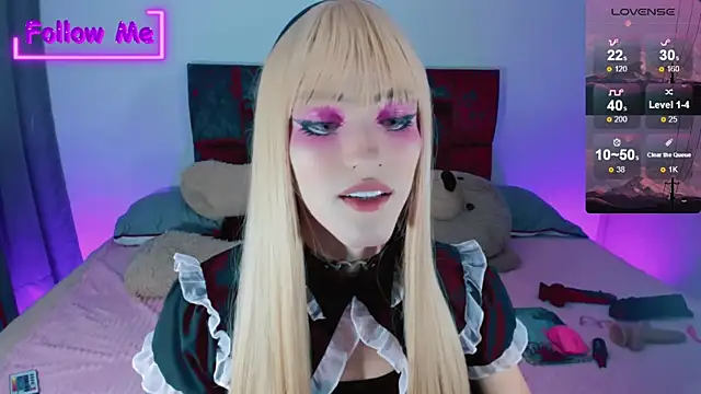 Snapshot of Kirmyy_ chatting on 12/15/24, 06:18 Kirmyy online show from 12/15/24, 06:18