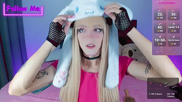 Snapshot of Kirmyy_ chatting on 12/27/24, 11:31 Kirmyy online show from 12/27/24, 11:31