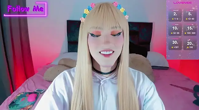 Snapshot of Kirmyy_ chatting on 01/09/25, 03:58 Kirmyy online show from 01/09/25, 03:58