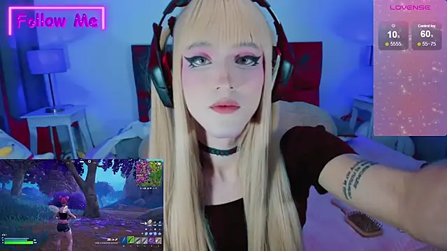 Snapshot of Kirmyy_ chatting on 01/23/25, 04:19 Kirmyy online show from 01/23/25, 04:19