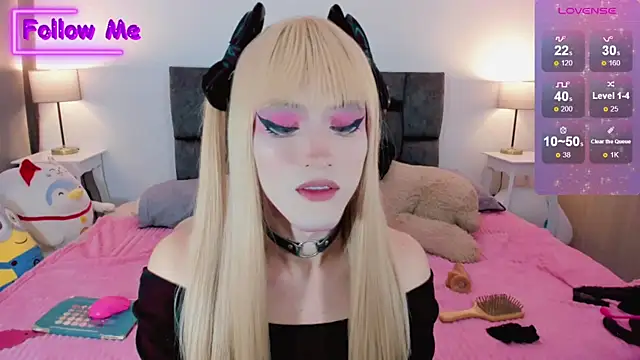 Snapshot of Kirmyy_ chatting on 01/31/25, 02:15 Kirmyy online show from 01/31/25, 02:15