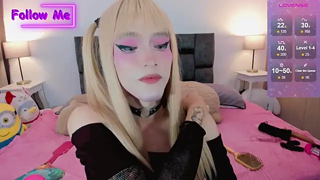 Snapshot of Kirmyy_ chatting on 02/12/25, 12:27 Kirmyy online show from 02/12/25, 12:27