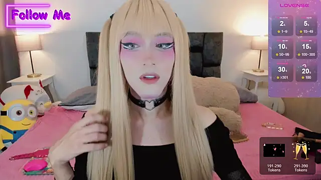 Snapshot of Kirmyy_ chatting on 02/16/25, 09:38 Kirmyy online show from 02/16/25, 09:38