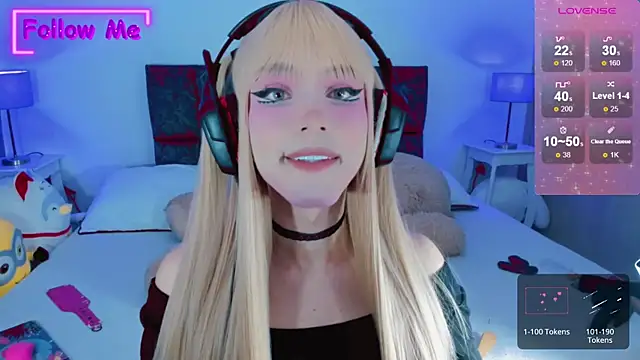 Snapshot of Kirmyy_ chatting on 02/18/25, 09:53 Kirmyy online show from 02/18/25, 09:53