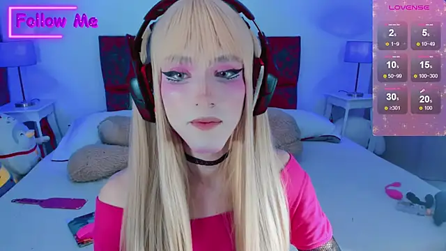 Snapshot of Kirmyy_ chatting on 02/23/25, 11:58 Kirmyy online show from 02/23/25, 11:58