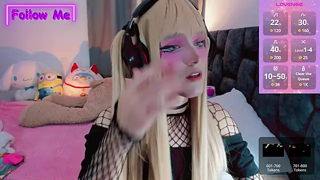 Snapshot of Kirmyy_ chatting on 03/14/25, 11:11 Kirmyy online show from 03/14/25, 11:11