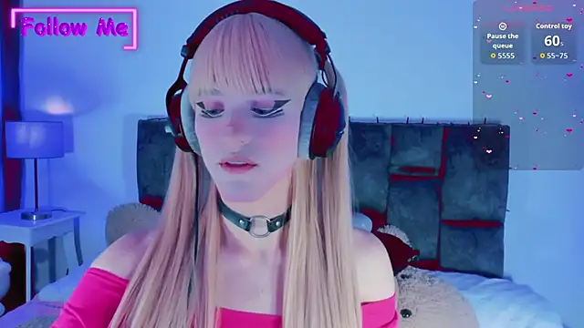 Snapshot of Kirmyy_ chatting on 09/26/25, 05:28 Kirmyy online show from 09/26/25, 05:28